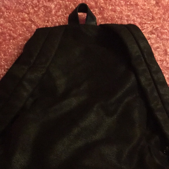 Mac Make up Leather Back pack - Picture 5 of 11